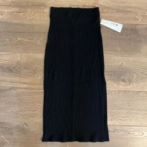 Aqua black stretch ribbed midi pencil skirt with side slit, XS